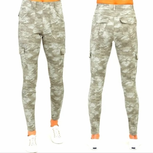 SPANX Camo Pants Size XL - Picture 7 of 11